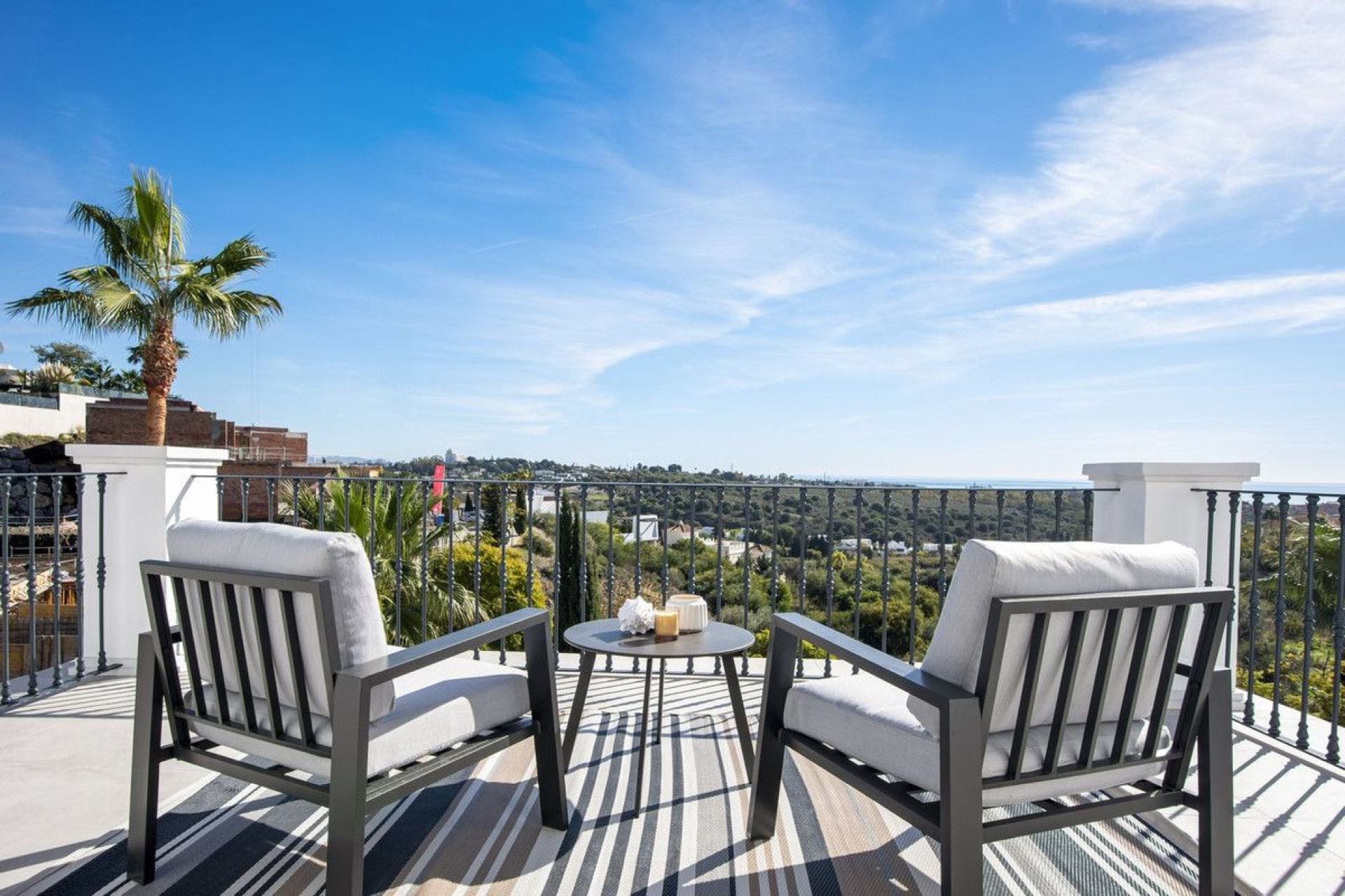 Costa del Sol terrace with panoramic sea and valley views